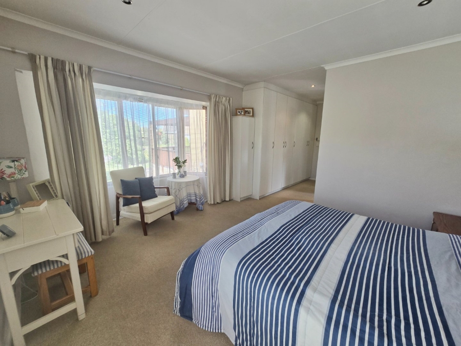 3 Bedroom Property for Sale in Sedgefield Island Village Western Cape